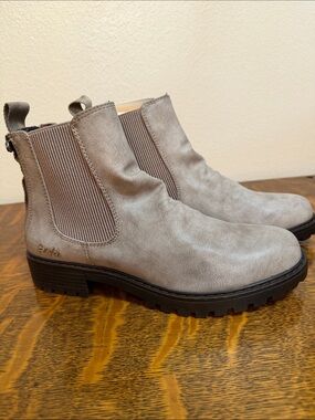 Blowfish Light Gray Chelsea Ankle Boots